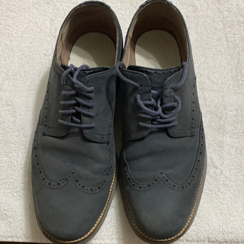 Elegant Navy Blue Derby Shoes
